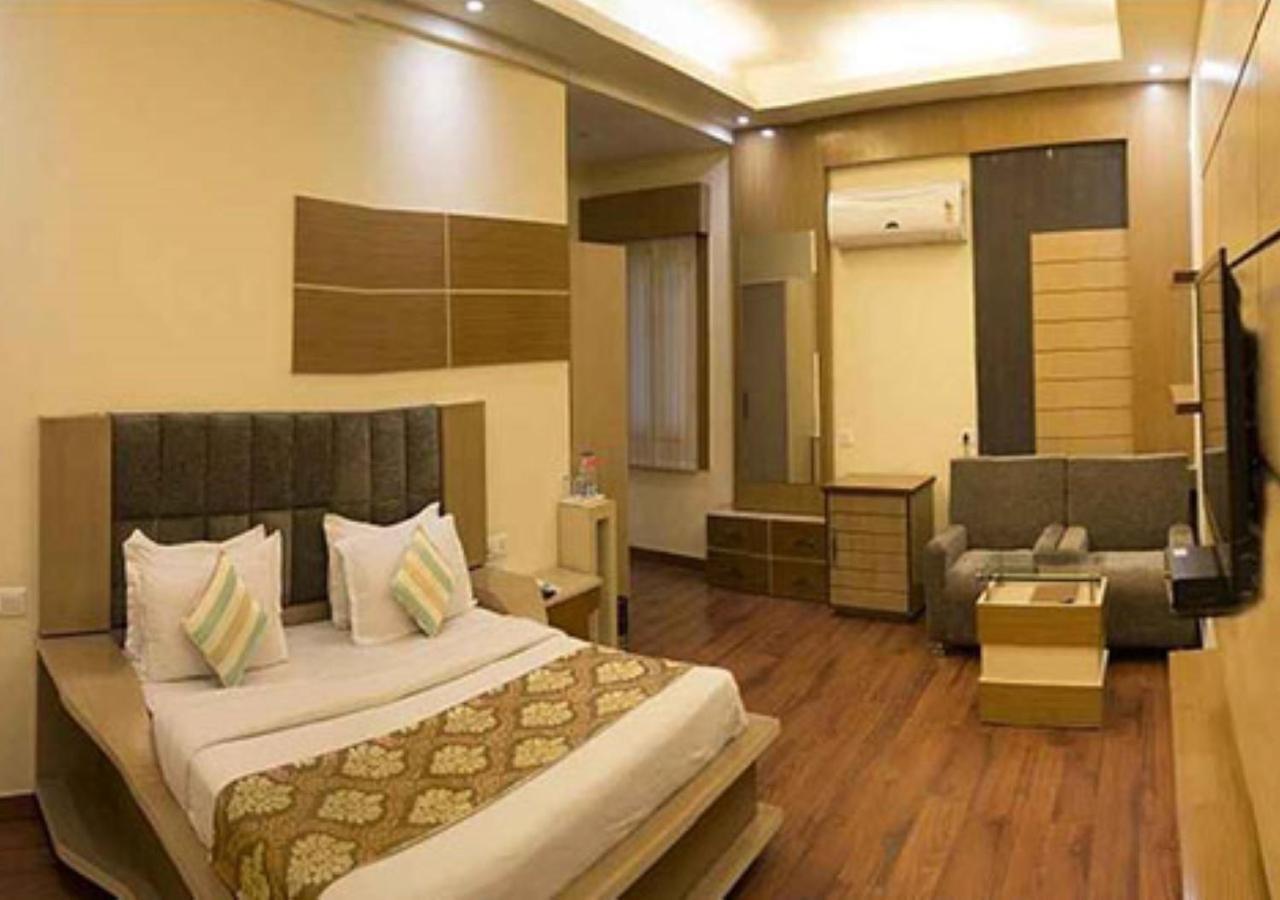 Hotel The India Benares Exterior foto